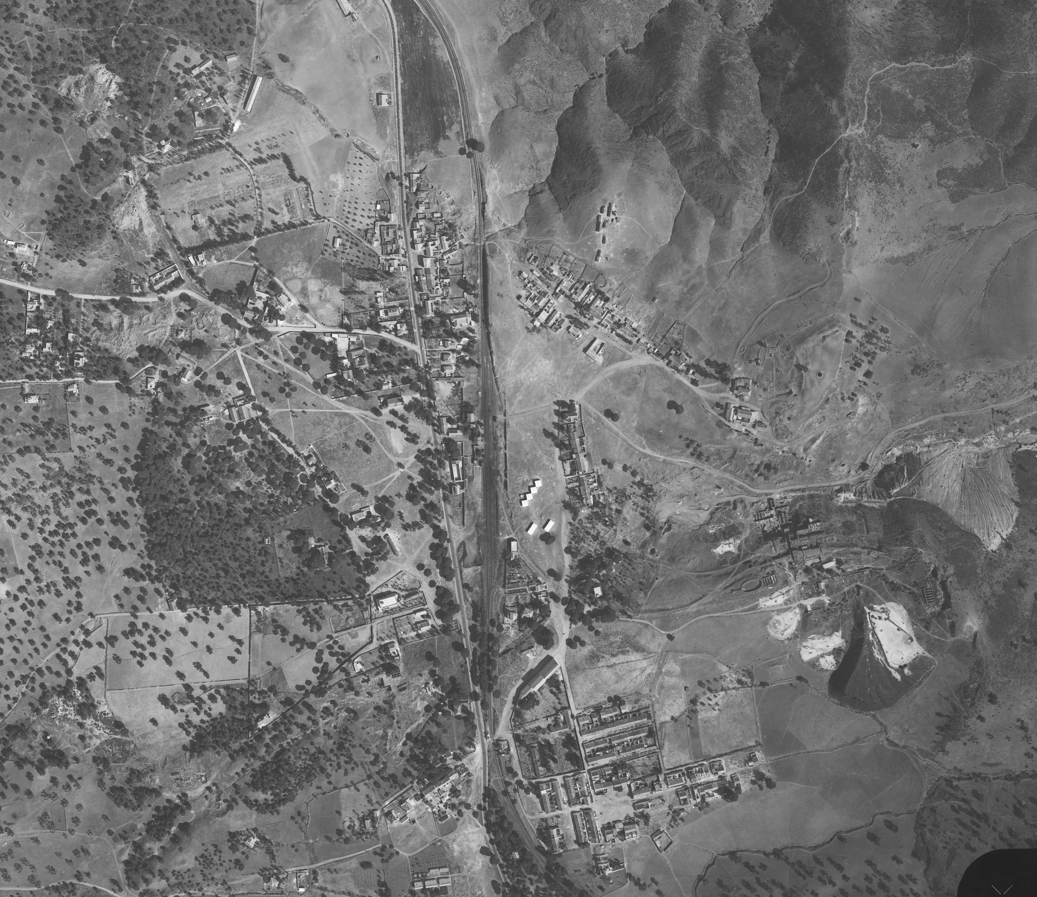 Fotograma de Cerro Muriano, septiembre de 1962.Fondo CETFA, propiedad de IECA